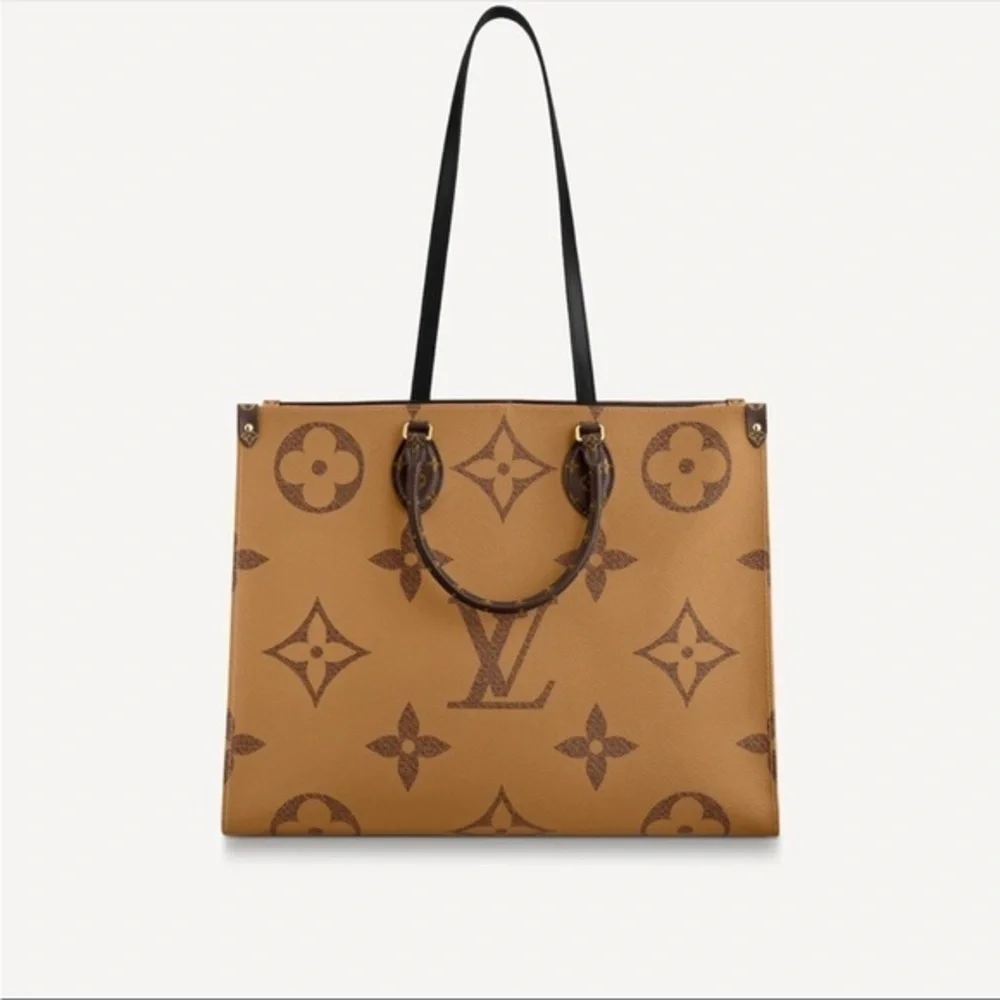 NEW! LOUIS VUITTON large bag 100%‎ authentic